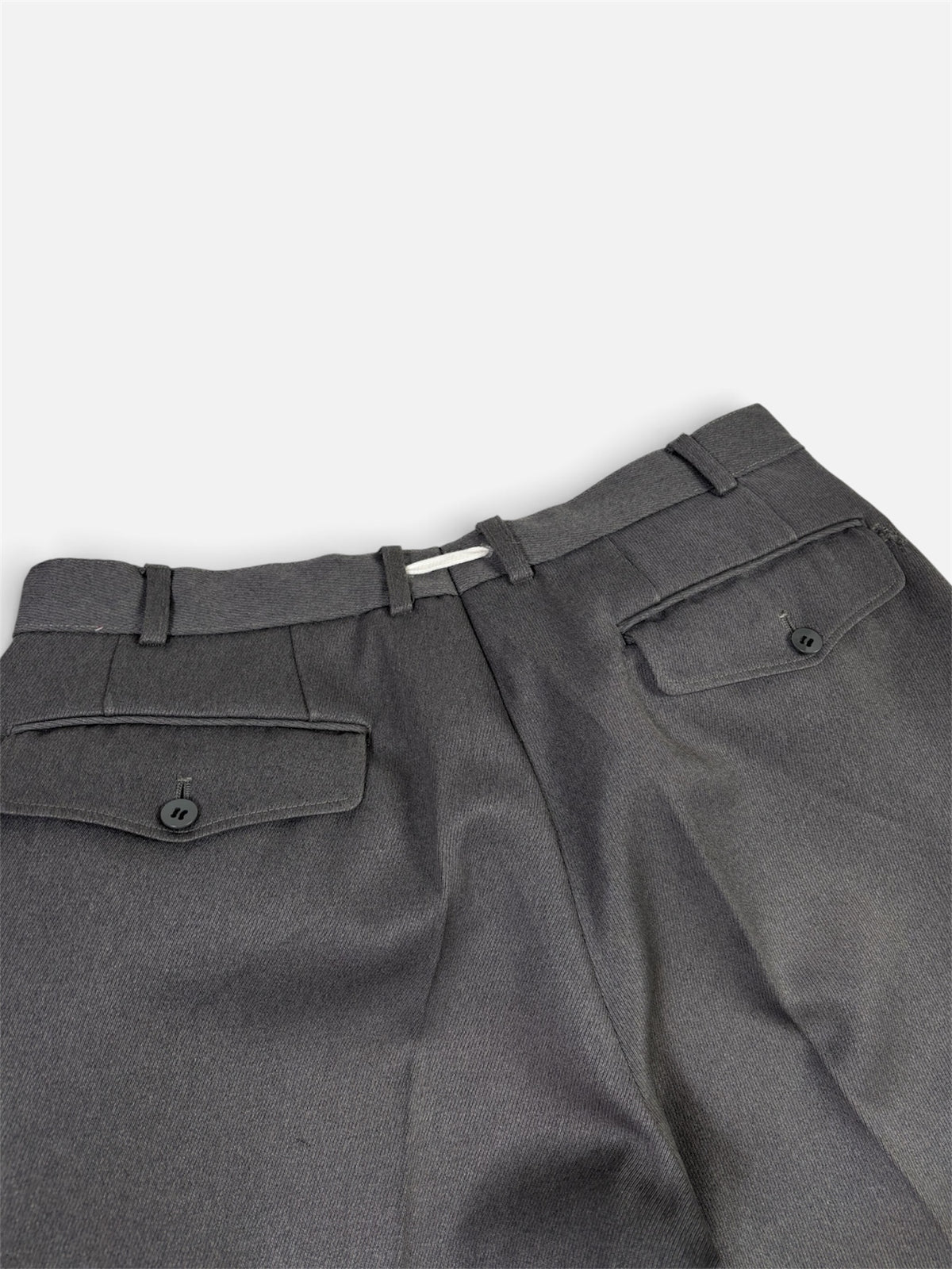 bELTED SHORT_