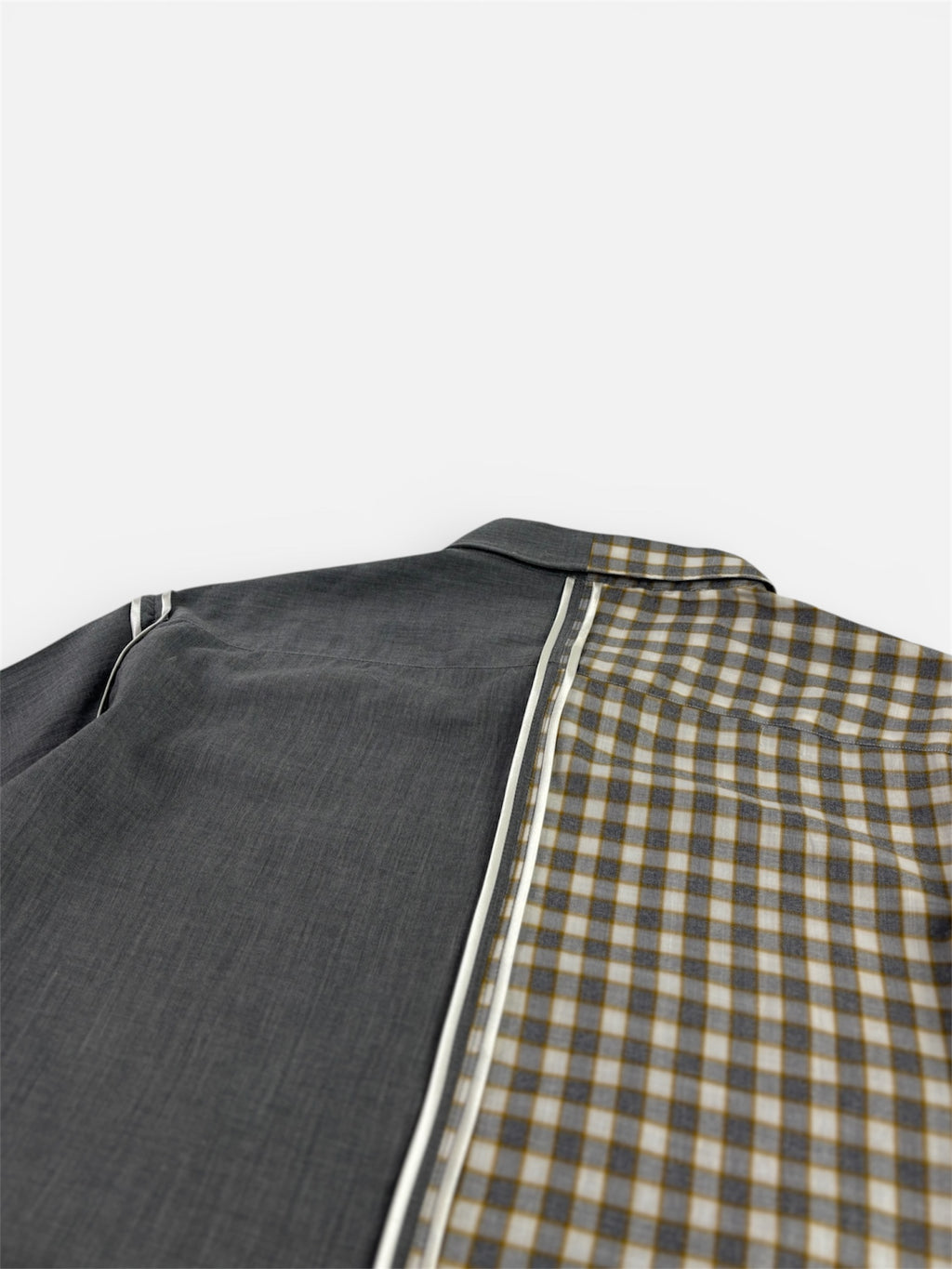 Double-SiDED Shirt_ 03