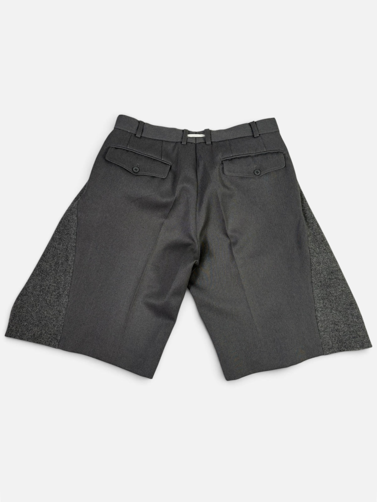 bELTED SHORT_