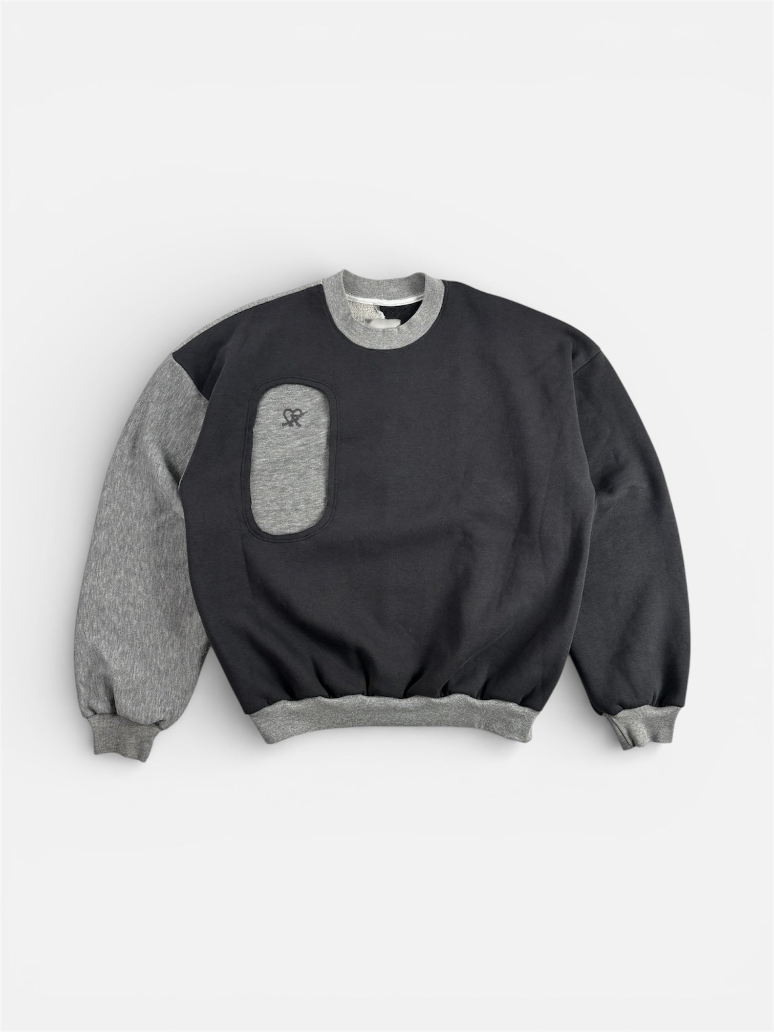 RE-Fragment CREWNECK