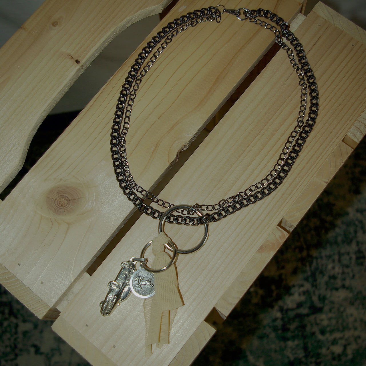 cOLLIER_02