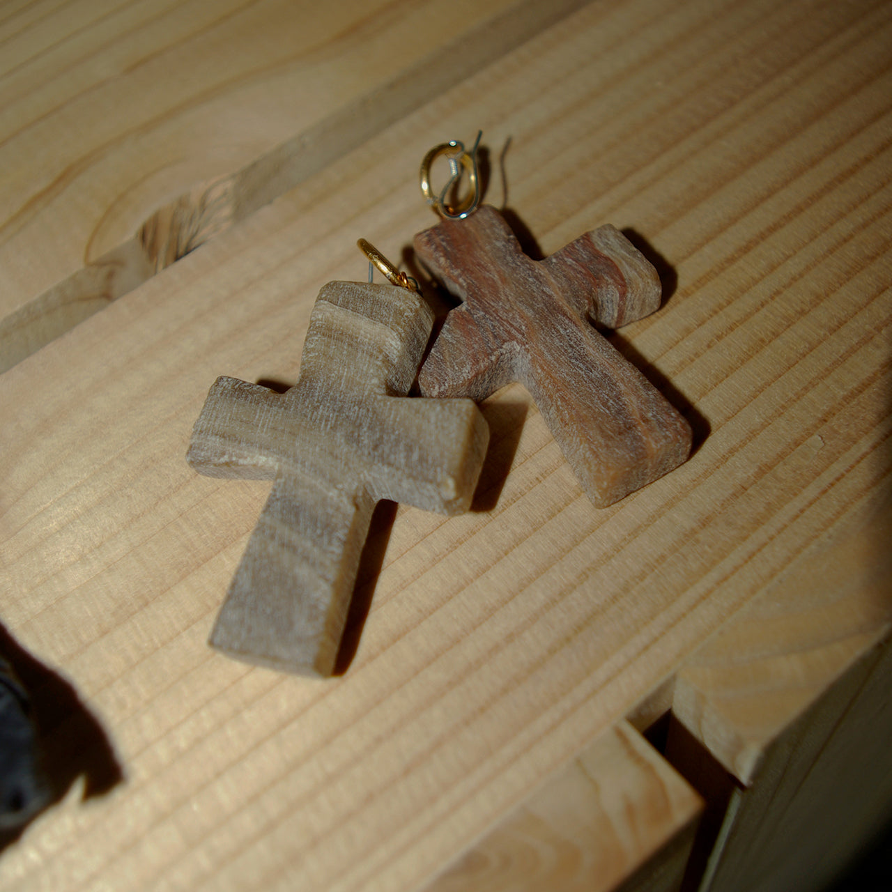 cROSS EARINGS_